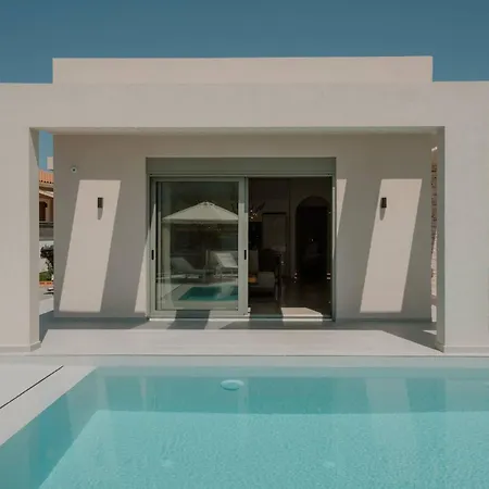 D&a, A Divine Luxury By Mindyourvilla Καλπάκι