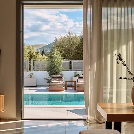 D&a, A Divine Luxury By Mindyourvilla *
