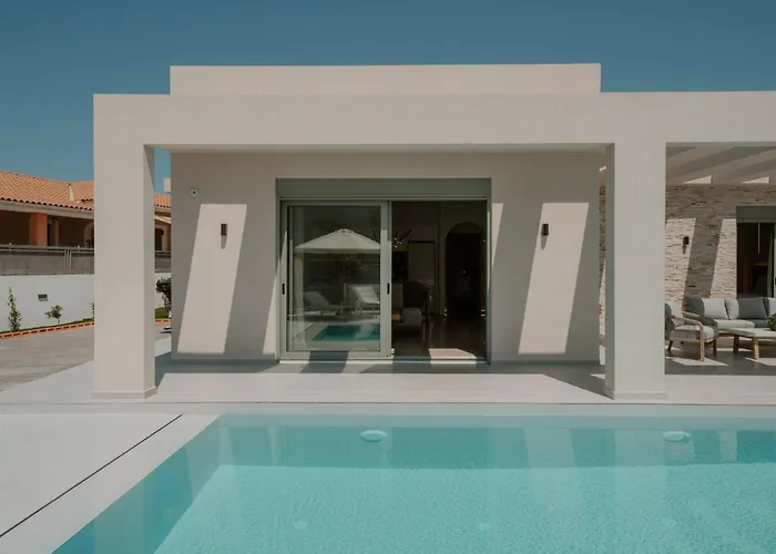 D&a, A Divine Luxury By Mindyourvilla Kalpaki (Zakynthos)