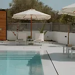 D&a, A Divine Luxury By Mindyourvilla