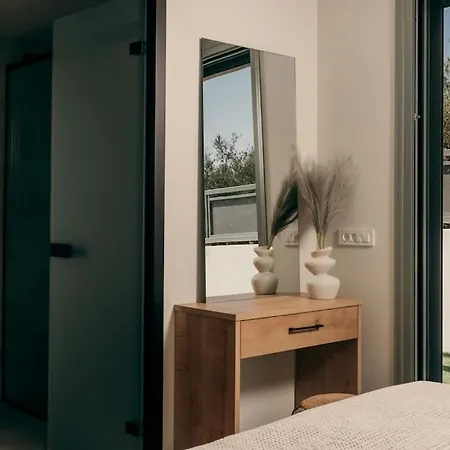 D&a, A Divine Luxury By Mindyourvilla Βίλα