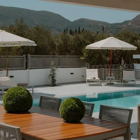 D&a, A Divine Luxury By Mindyourvilla *