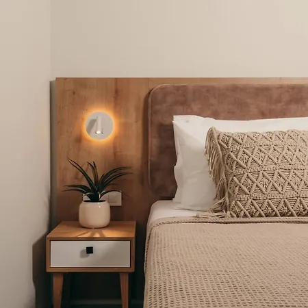 D&a, A Divine Luxury By Mindyourvilla