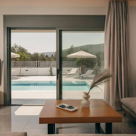 Βίλα D&a, A Divine Luxury By Mindyourvilla *