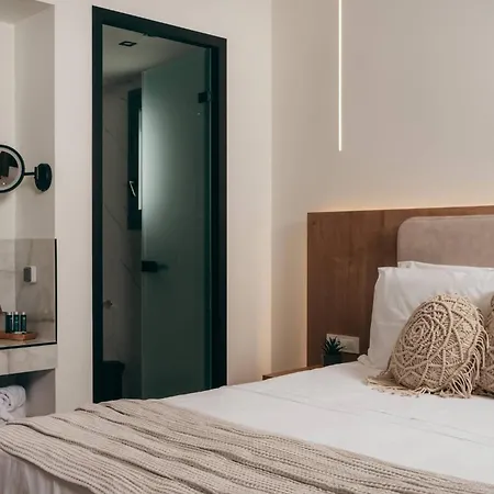 D&a, A Divine Luxury By Mindyourvilla * Καλπάκι