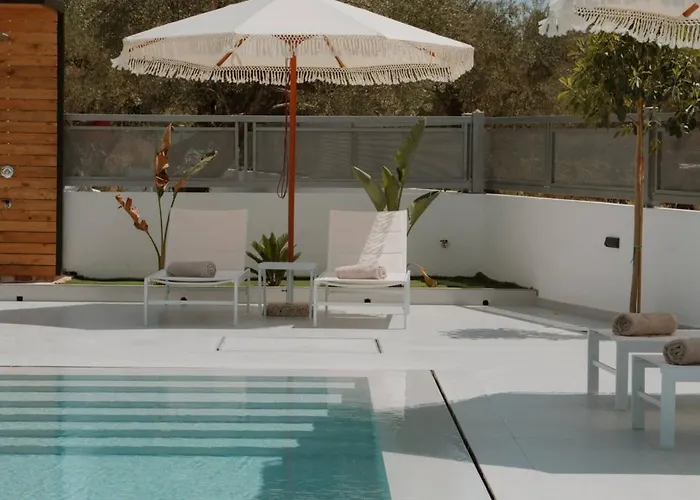 D&a, A Divine Luxury By Mindyourvilla Villa *